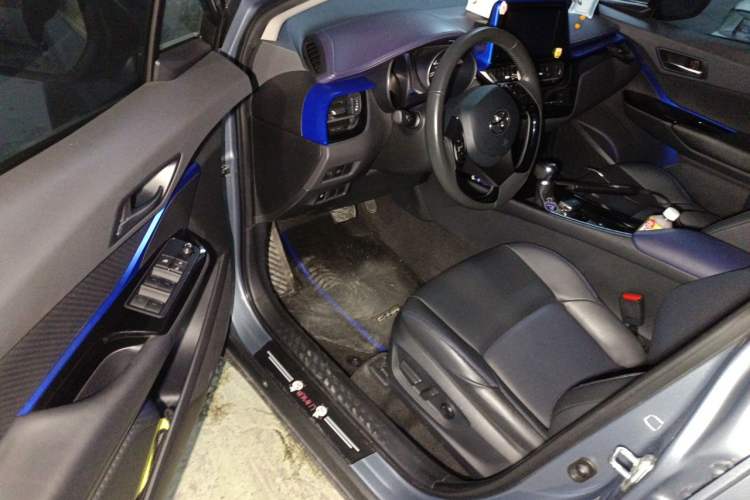 Used Toyota C-HR 2021 2.0L Luxury Edition Driver Seat