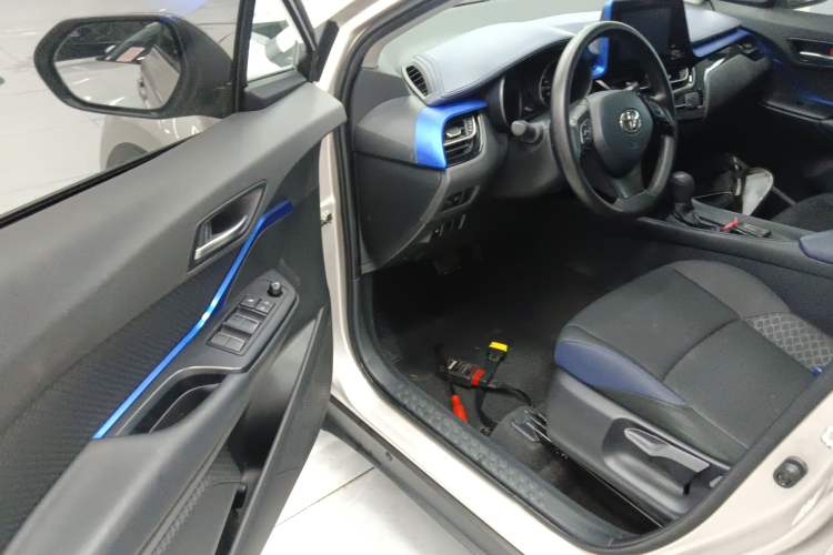 Used Toyota C-HR 2021 2.0L Comfort Edition Driver Seat