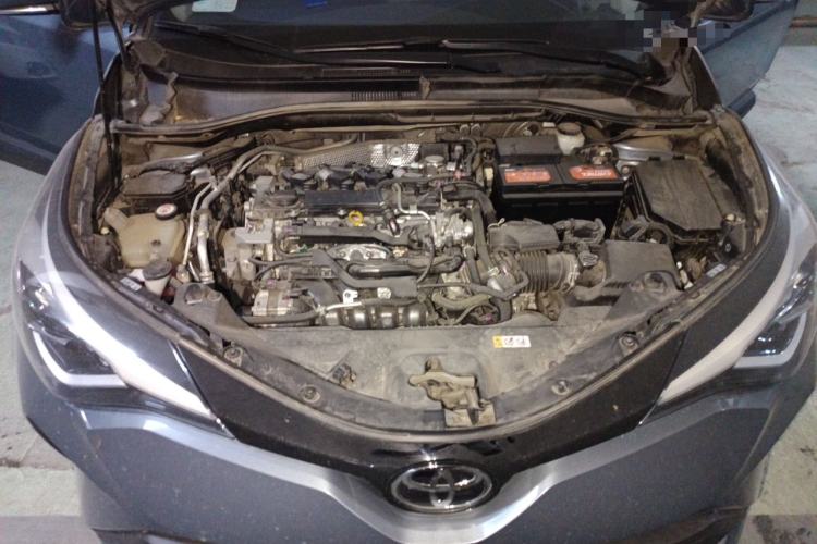 Used Toyota C-HR 2021 2.0L Luxury Edition Engine Bay