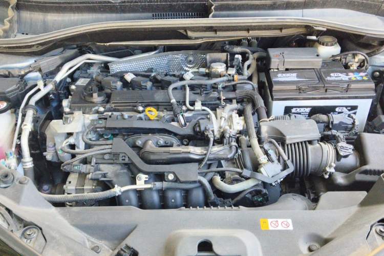 Used Toyota C-HR 2021 2.0L Luxury Edition Engine Bay
