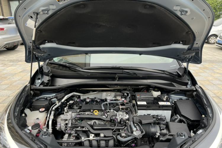 Used Toyota C-HR 2021 2.0L Luxury Edition Engine Bay