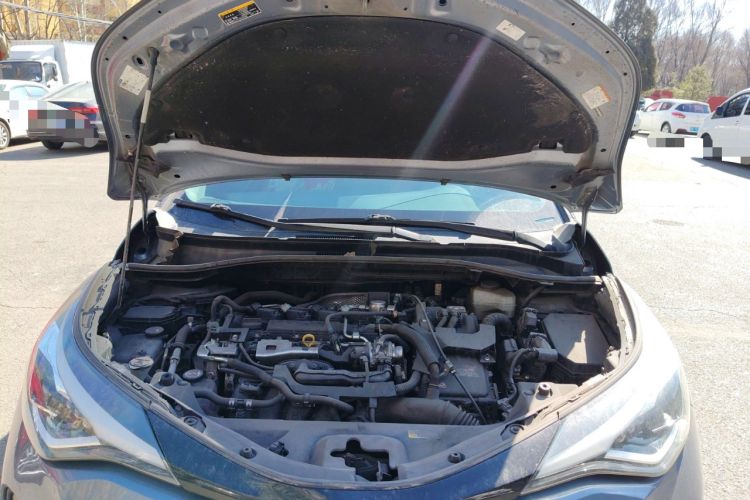 Used Toyota C-HR 2021 Dual-Motor 2.0L E-CVT Luxury Edition Engine Bay