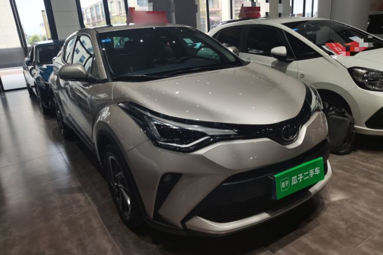 Used Toyota C-HR 2021 2.0L Luxury Edition Exterior 2