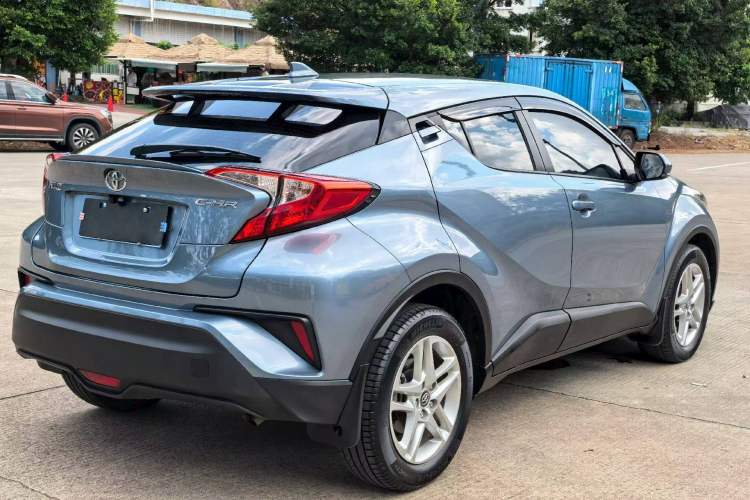 Used Toyota C-HR 2021 2.0L Comfort Edition Exterior 3