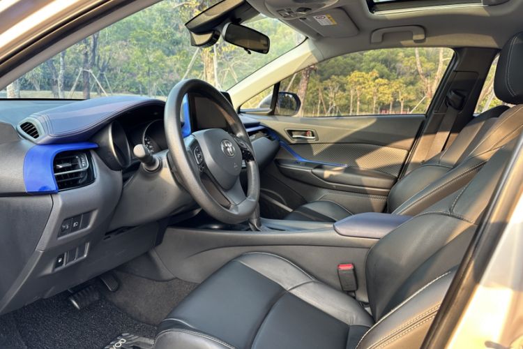 Used Toyota C-HR 2021 2.0L Comfort Edition Exterior 3