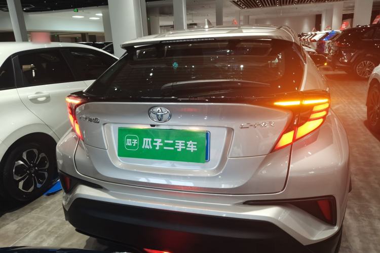 Used Toyota C-HR 2021 2.0L Luxury Edition Exterior 4