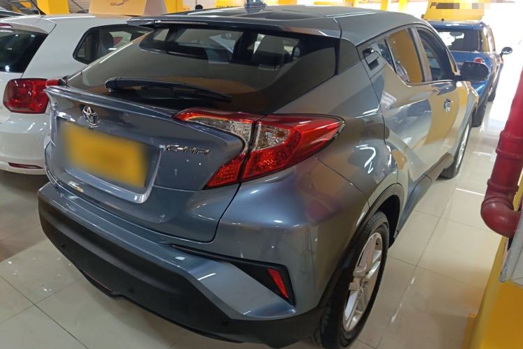 Used Toyota C-HR 2021 2.0L Comfort Edition Exterior 5