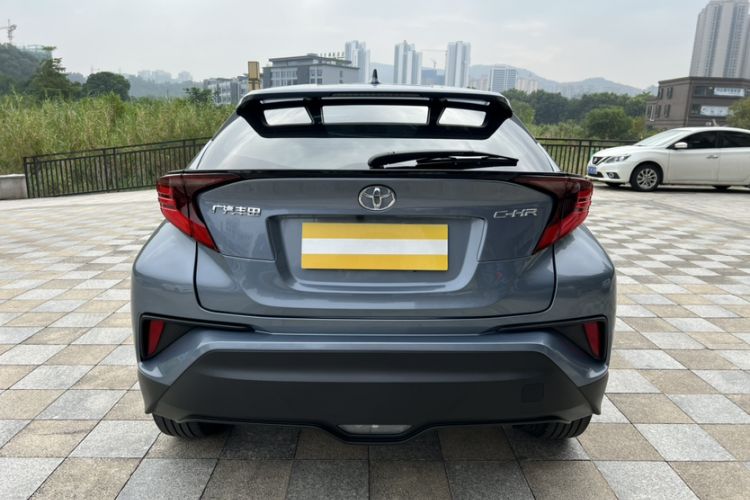 Used Toyota C-HR 2021 2.0L Luxury Edition Exterior 6