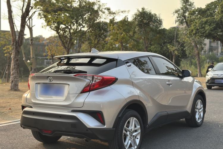 Used Toyota C-HR 2021 2.0L Comfort Edition Exterior 8