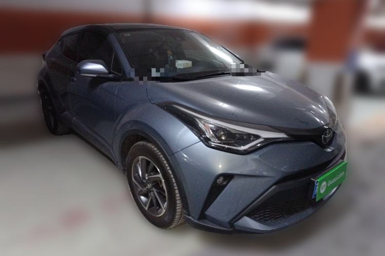 Used Toyota C-HR 2021 2.0L Luxury Edition Front Right 45 Deg