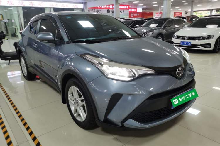 Used Toyota C-HR 2021 2.0L Comfort Edition Front Right 45 Deg