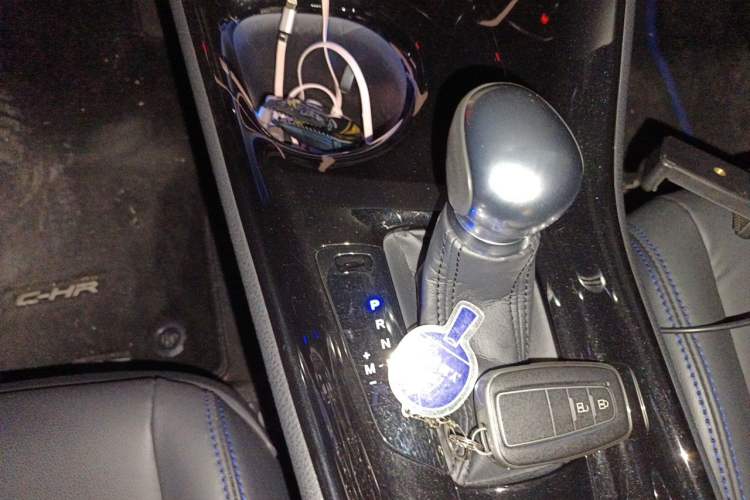 Used Toyota C-HR 2021 2.0L Luxury Edition Gear Lever