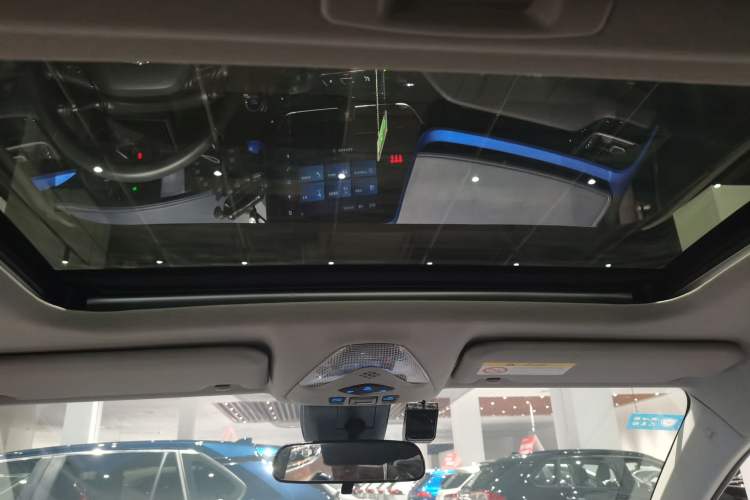 Used Toyota C-HR 2021 2.0L Luxury Edition Headliner