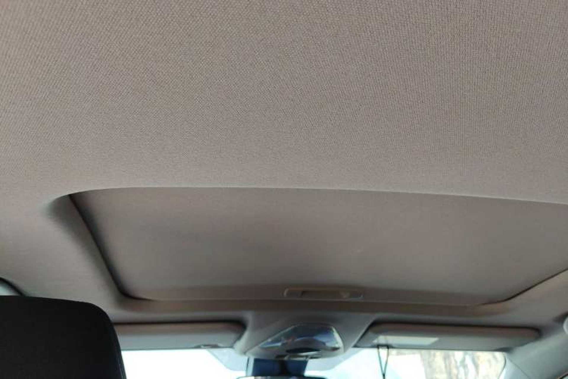 Used Toyota C-HR 2021 Dual-Motor 2.0L E-CVT Luxury Edition Headliner