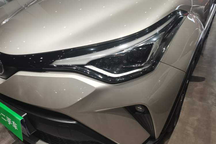 Used Toyota C-HR 2021 2.0L Luxury Edition Left Front Headlight