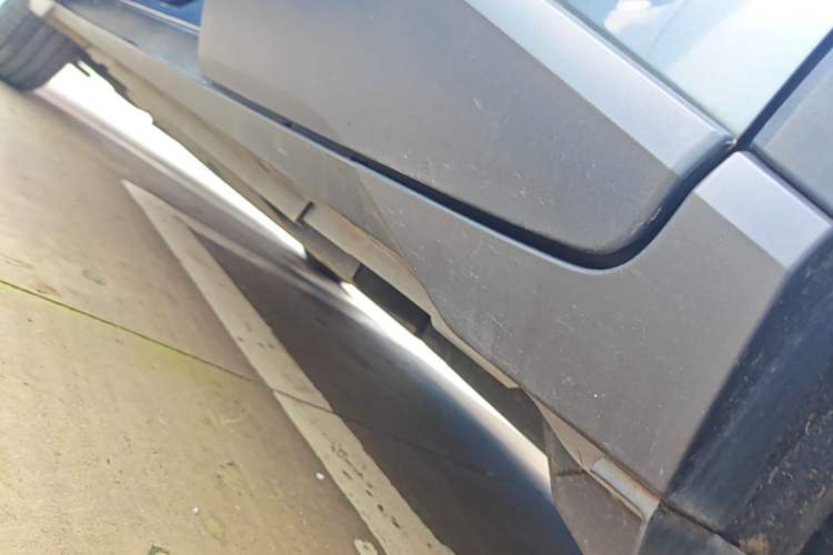 Used Toyota C-HR 2021 2.0L Comfort Edition Left Side Sill