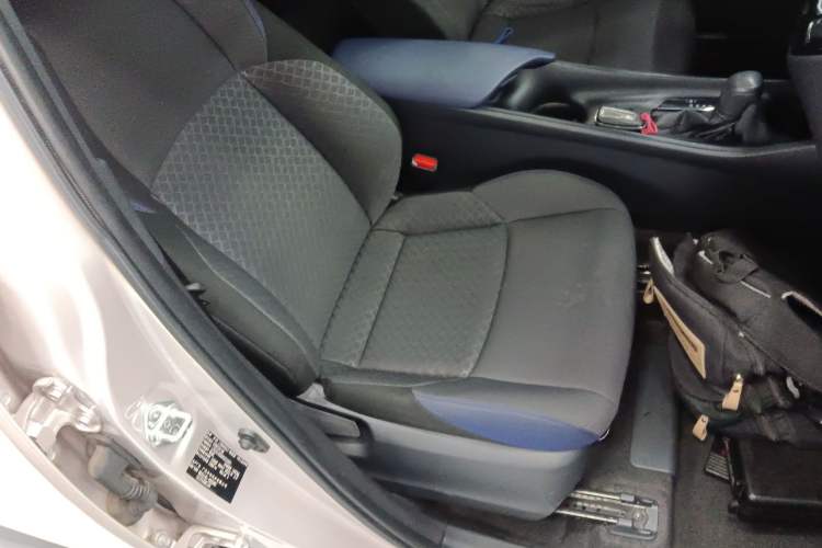 Used Toyota C-HR 2021 2.0L Comfort Edition Right Front Seat