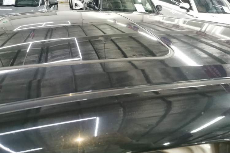 Used Toyota C-HR 2021 2.0L Luxury Edition Roof