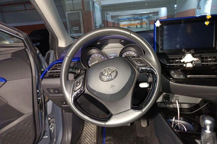 Used Toyota C-HR 2021 2.0L Luxury Edition Steering Wheel