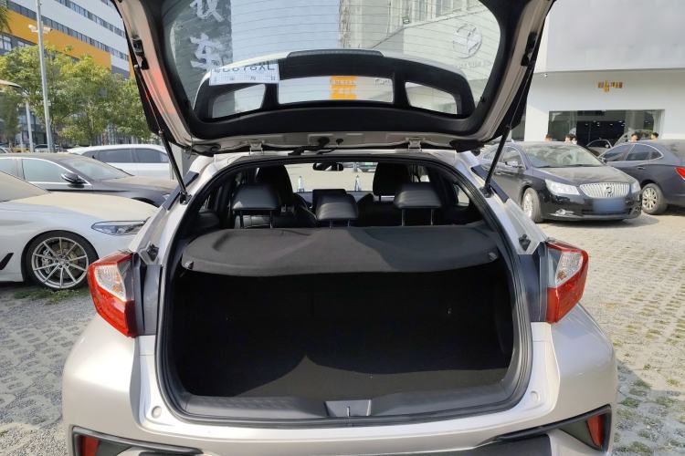 Used Toyota C-HR 2021 2.0L Comfort Edition Trunk