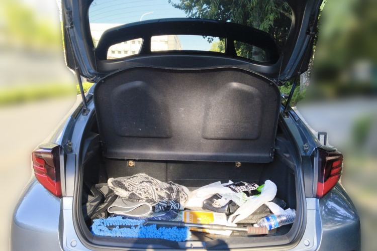 Used Toyota C-HR 2021 2.0L Luxury Edition Trunk