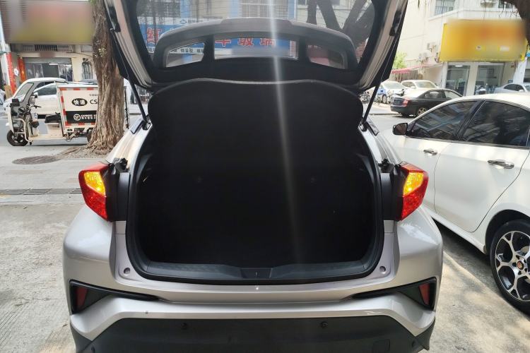 Used Toyota C-HR 2021 2.0L Comfort Edition Trunk