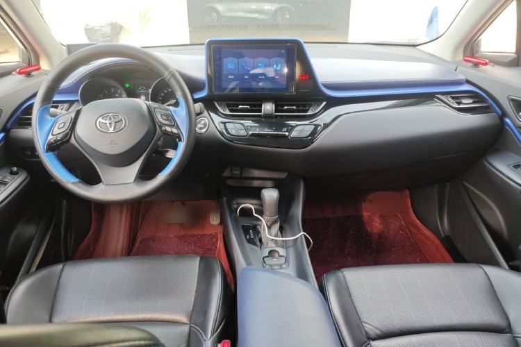 Used Toyota C-HR 2021 2.0L Comfort Edition Center Console
