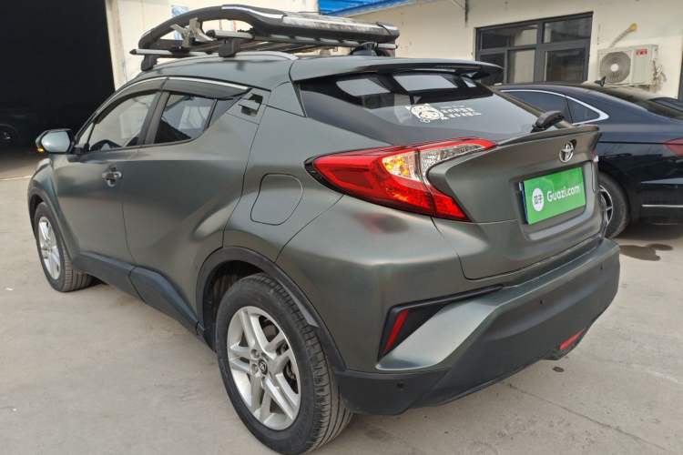 Used Toyota C-HR 2021 2.0L Comfort Edition Exterior 2