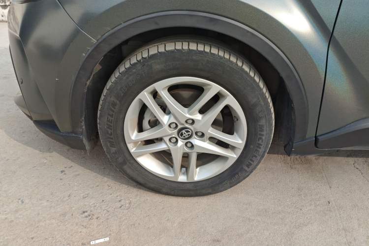 Used Toyota C-HR 2021 2.0L Comfort Edition Exterior 4