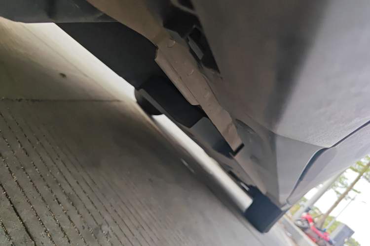 Used Toyota C-HR 2021 2.0L Luxury Edition Chassis Rear Right