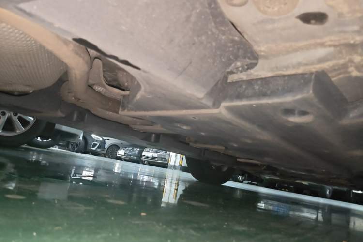Used Toyota C-HR 2021 2.0L Luxury Edition Chassis Rear Right