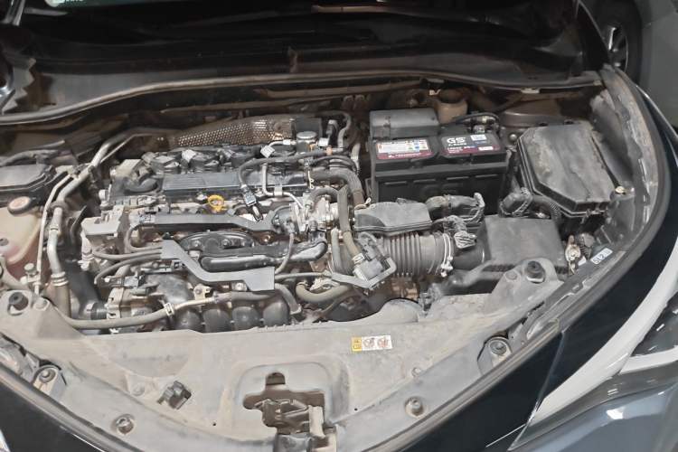 Used Toyota C-HR 2021 2.0L Luxury Edition Engine Bay