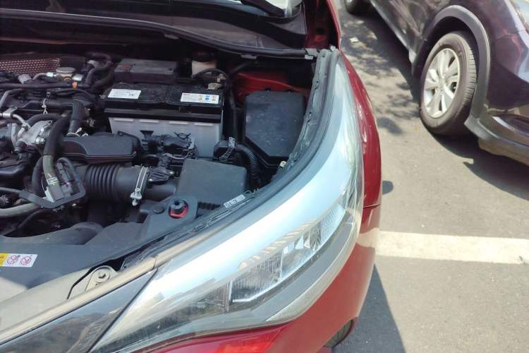 Used Toyota C-HR 2021 2.0L Comfort Edition Engine Bay Left