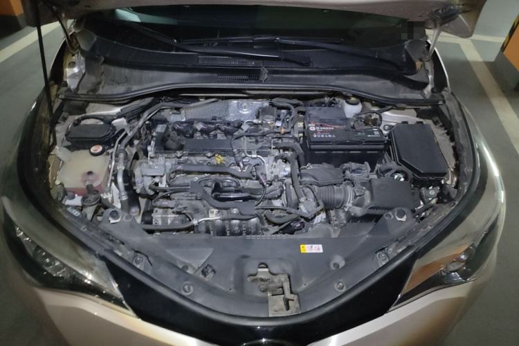 Used Toyota C-HR 2021 2.0L Comfort Edition Engine Bay