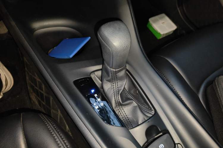 Used Toyota C-HR 2021 2.0L Comfort Edition Gear Lever