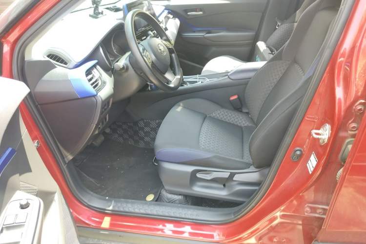 Used Toyota C-HR 2021 2.0L Comfort Edition Left Front Seat