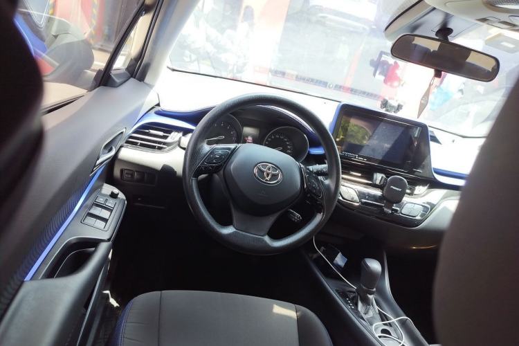 Used Toyota C-HR 2021 2.0L Comfort Edition Steering Wheel
