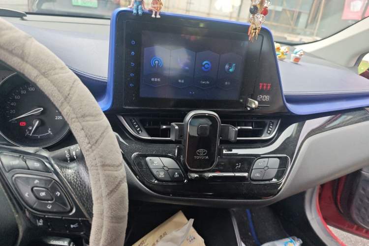 Used Toyota C-HR 2021 2.0L Comfort Edition Audio And AC Panel