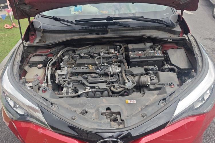 Used Toyota C-HR 2021 2.0L Comfort Edition Engine Bay