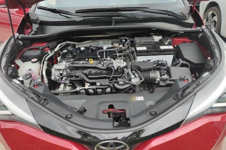 Used Toyota C-HR 2021 2.0L Luxury Edition Engine Bay