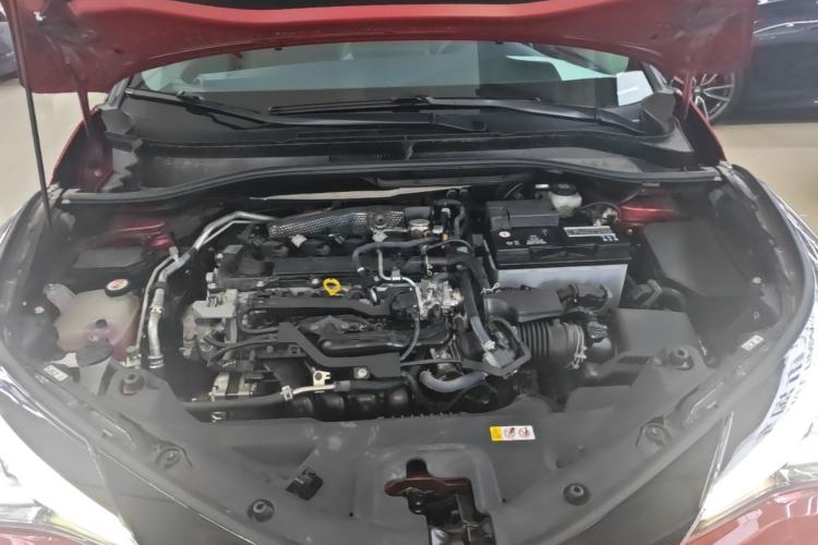 Used Toyota C-HR 2021 2.0L Luxury Edition Engine Bay
