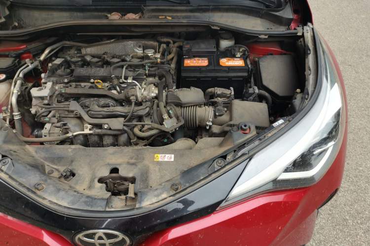 Used Toyota C-HR 2021 2.0L Luxury Edition Engine Bay Left