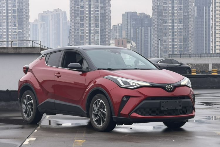 Used Toyota C-HR 2021 2.0L Luxury Edition Exterior 1
