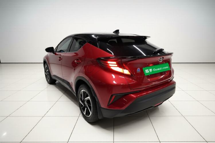 Used Toyota C-HR 2021 2.0L Luxury Edition Exterior 2
