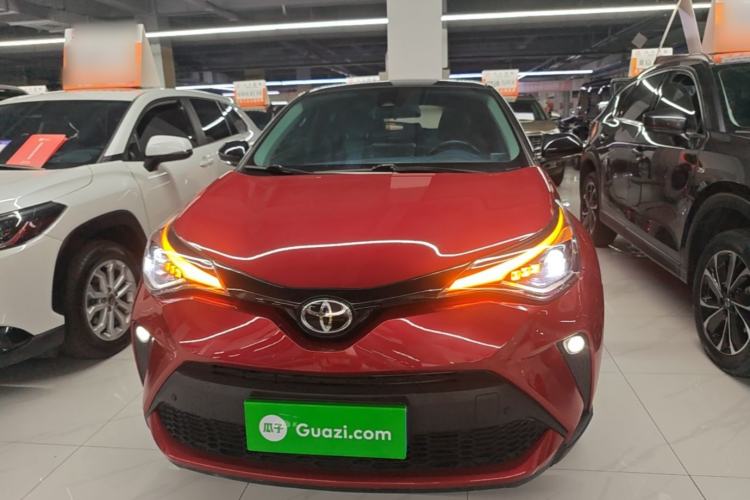 Used Toyota C-HR 2021 2.0L Luxury Edition Front