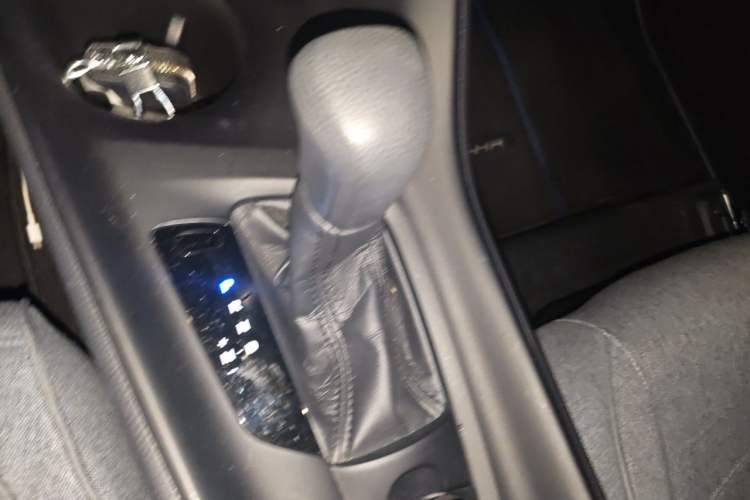 Used Toyota C-HR 2021 2.0L Comfort Edition Gear Lever