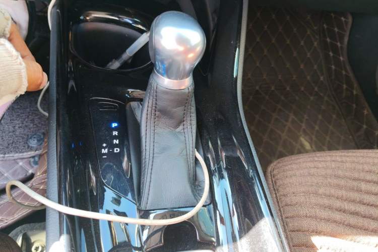 Used Toyota C-HR 2021 2.0L Luxury Edition Gear Lever
