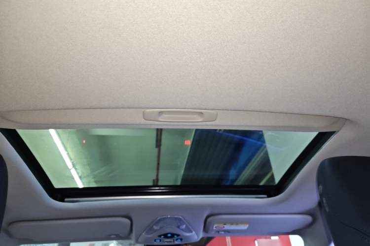 Used Toyota C-HR 2021 2.0L Luxury Edition Headliner