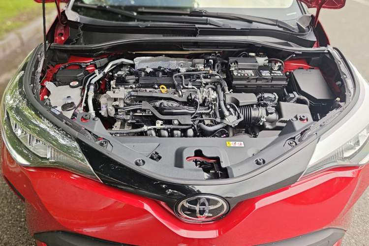 Used Toyota C-HR 2021 2.0L Comfort Edition Interior 2