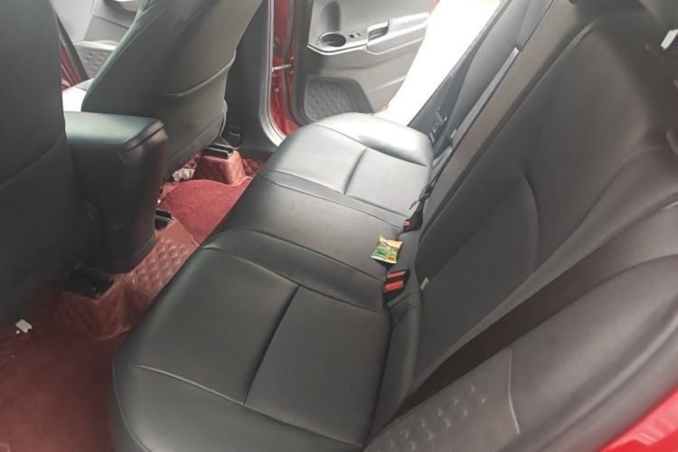 Used Toyota C-HR 2021 2.0L Luxury Edition Interior 4
